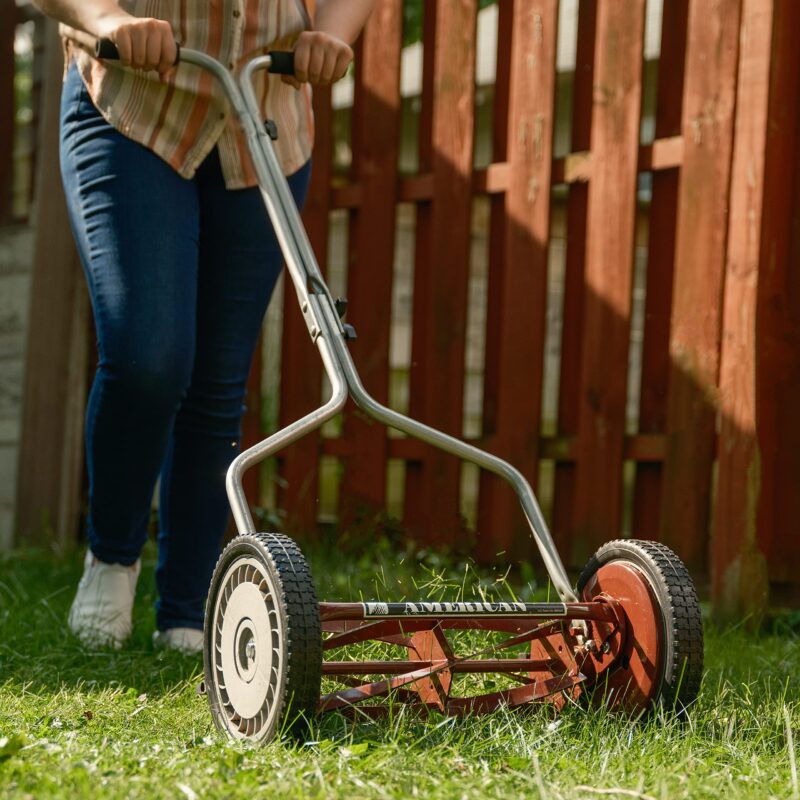 American Lawn Mower Company 14″ (35.6 cm) 4-Blade Manual Reel Mower – 5-Position Height, 20 lb (9.1 kg) - Image 13
